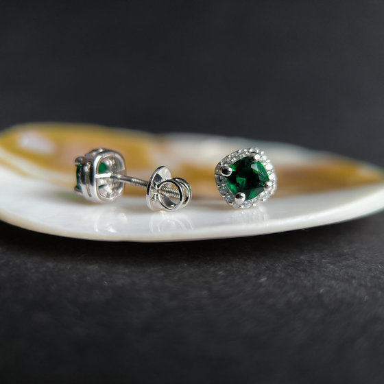 Срібні сережки з смарагдом nano 1.43ct