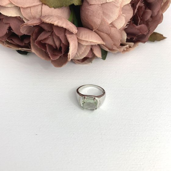 Серебряное кольцо с зеленим аметистом 3.1ct