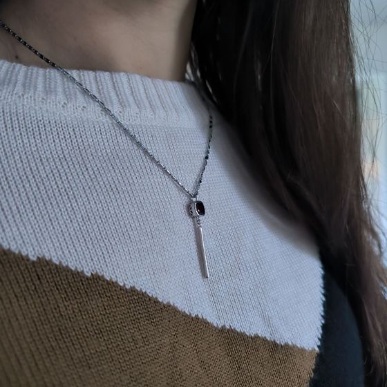 Серебряная подвеска с гранатом 1.242ct