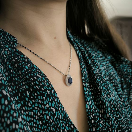 Серебряная подвеска с сапфиром 2.863ct, фианитами