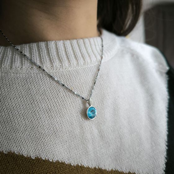 Серебряная подвеска с фианитами