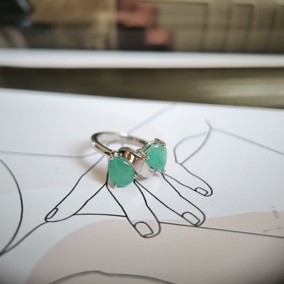 Срібна каблучка зі смарагдом 2.008ct