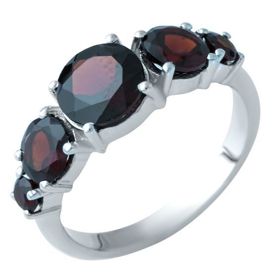 Срібна каблучка з гранатом 3,018 карата