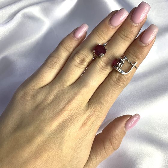 Silver Earrings with a 3.113-carat Ruby
