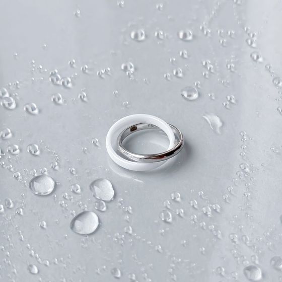 Silver ring with ceramics