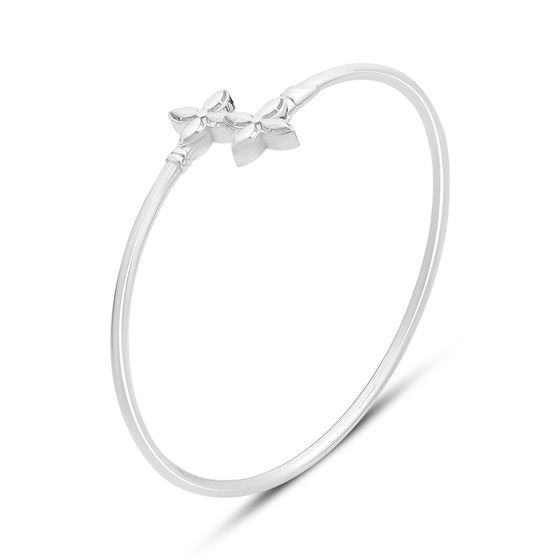 Silver bracelet without stones