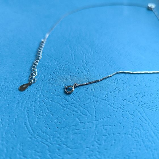 Silver necklace with phianites