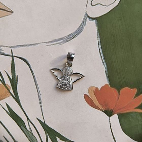 Срібна підвіска з фіанітами