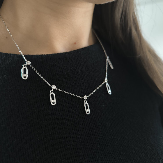 Silver necklace with cubic zirconia