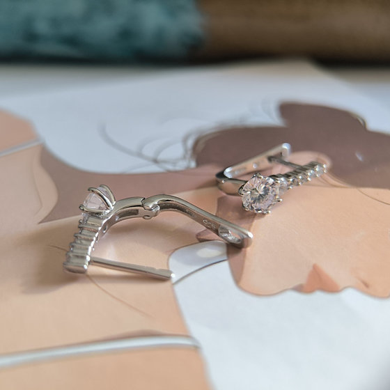 Silver earrings with cubic zirconia