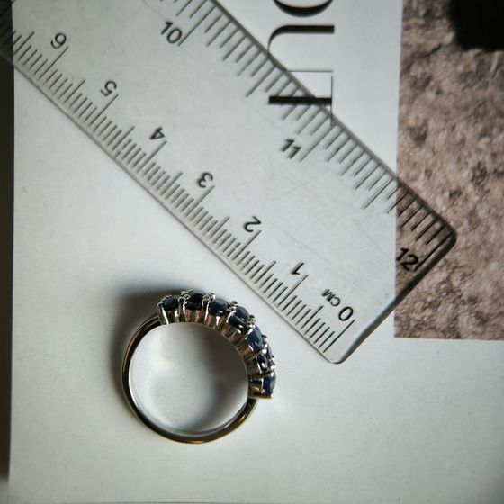 Серебряное кольцо с сапфиром 3.267ct