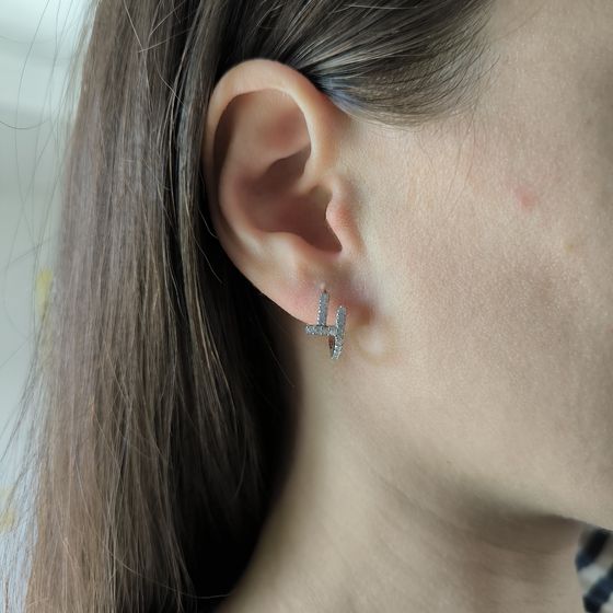 Срібні сережки з фіанітами