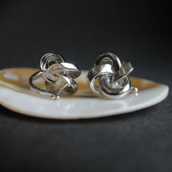 Срібні сережки без каменів