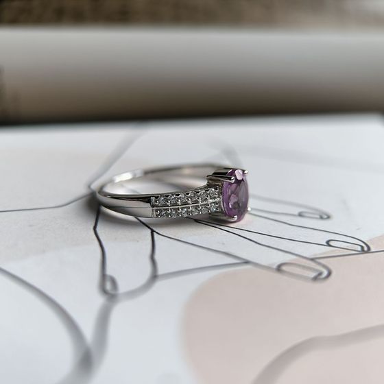 Срібна каблучка з александритом 1,45 карата