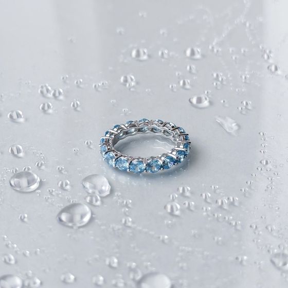 Silver Ring with Fianites