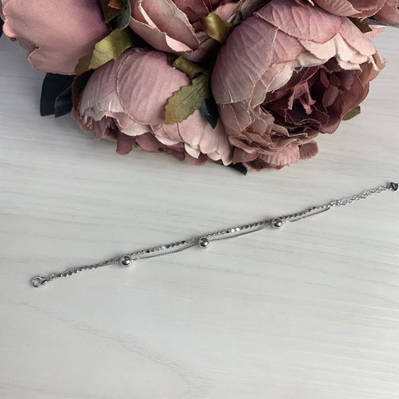 Silver bracelet without stones