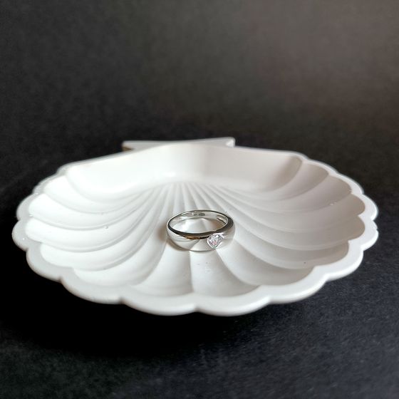 Срібна каблучка з фіанітами