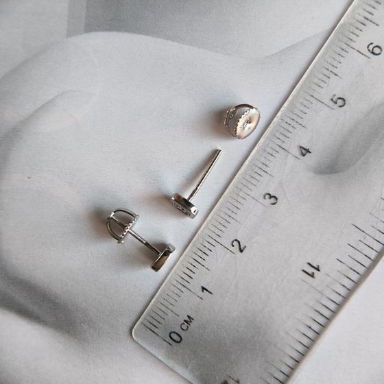 Срібні сережки з фіанітами