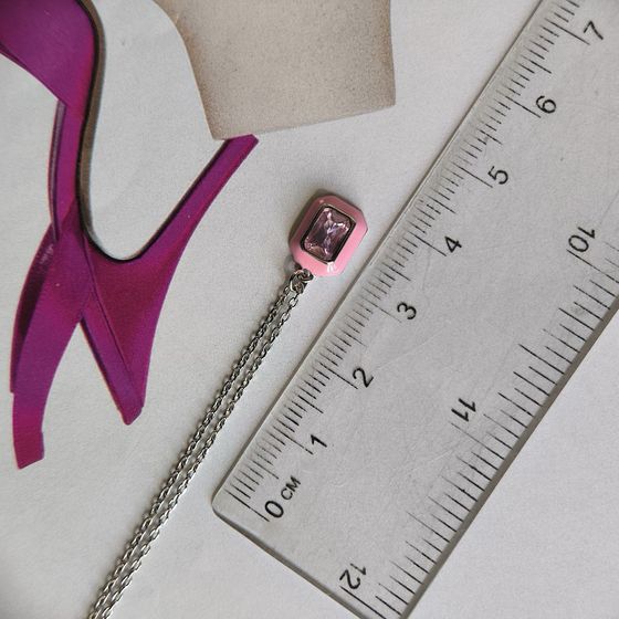 Silver necklace with phianites, semallu