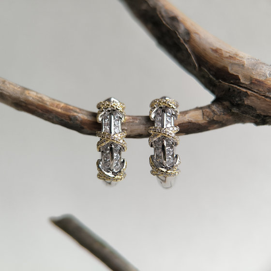 Срібні сережки з фіанітами