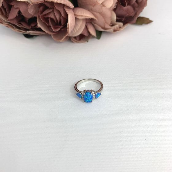 Silver ring with opal 0.99ct