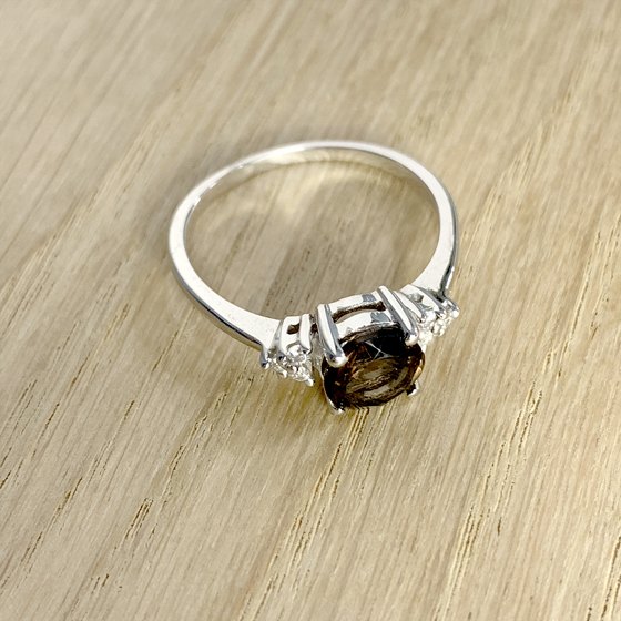 Серебряное кольцо с раухтопазом (димчатим кварцем)