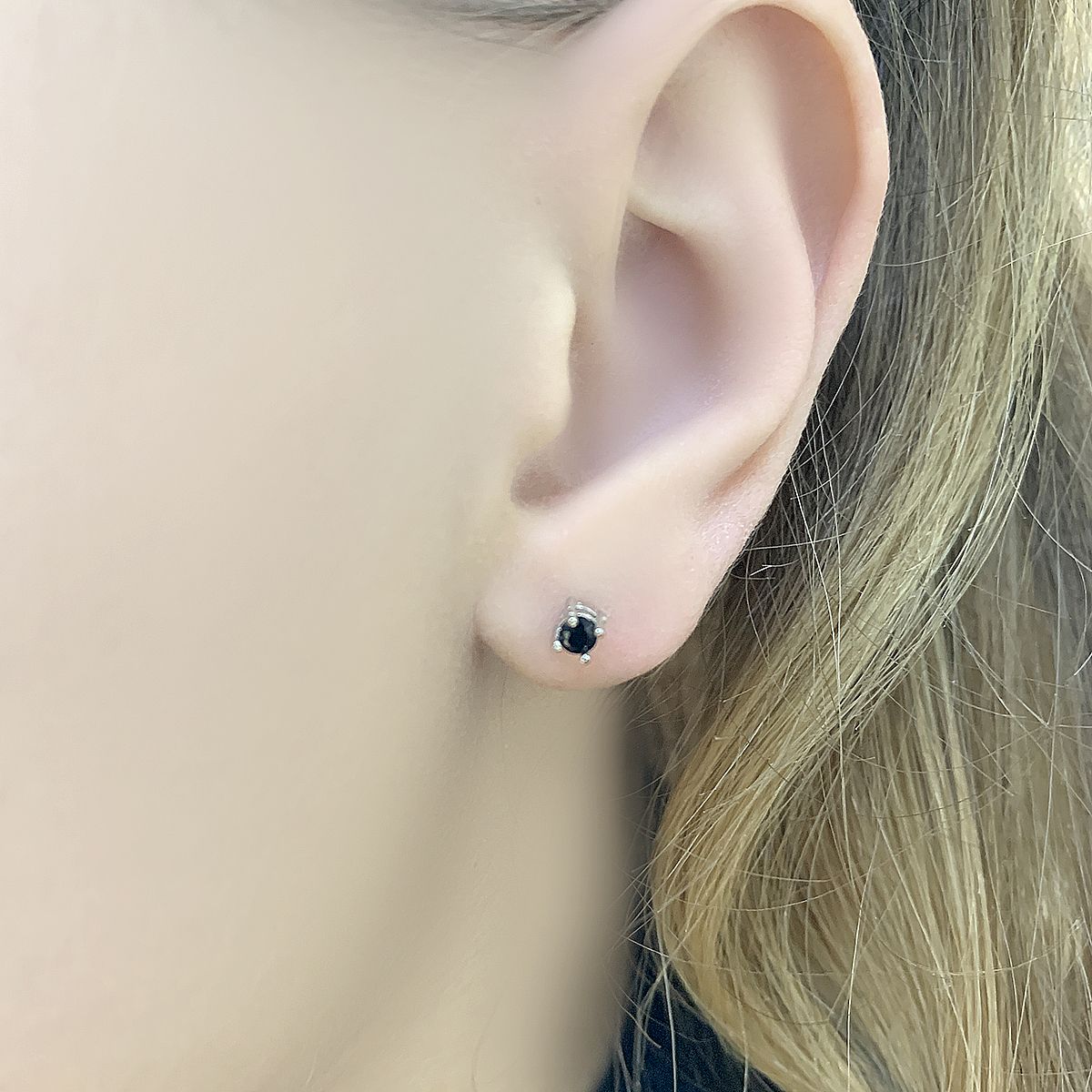 Срібні сережки з фіанітами