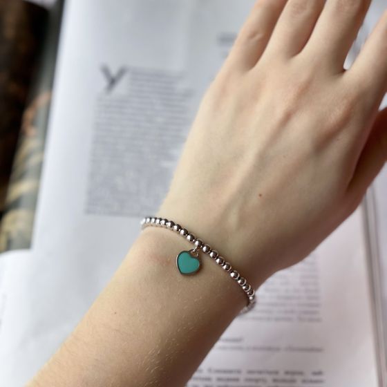 Silver bracelet with yemallu