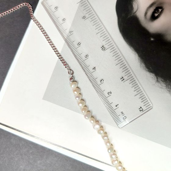 Silver necklace with baroque pearls