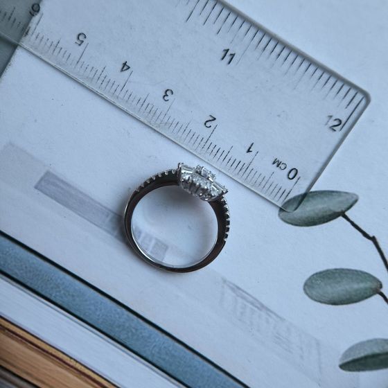 Silver Ring with Fianites