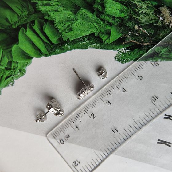 Срібні сережки без каменів