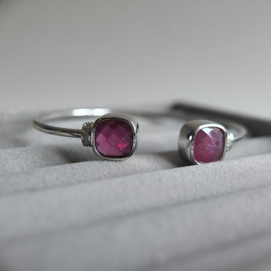 Срібний браслет з рубіном 9.699ct, фіанітами