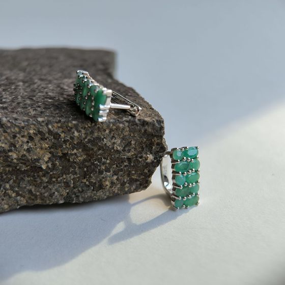 Срібні сережки зі смарагдом 3.628ct