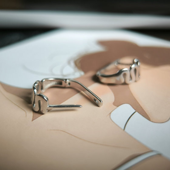 Срібні сережки без каменів