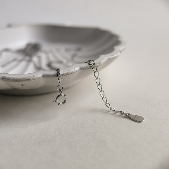 Silver necklace with cubic zirconia