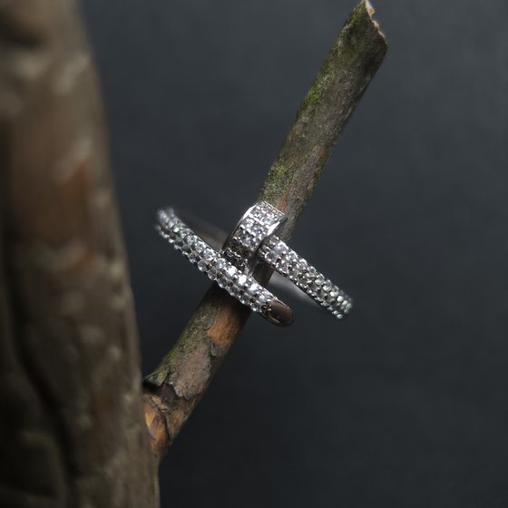 Срібна каблучка з фіанітами 0.62ct