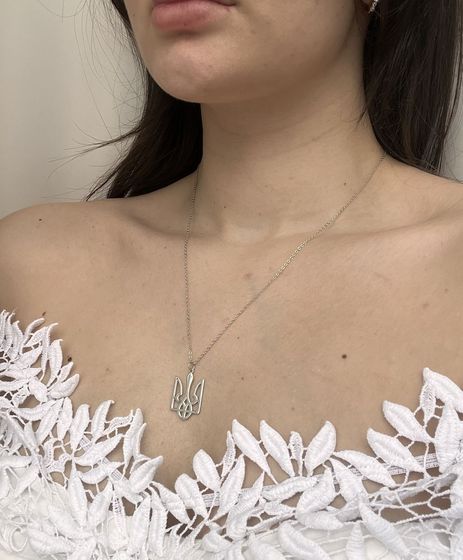 Silver pendant without stones