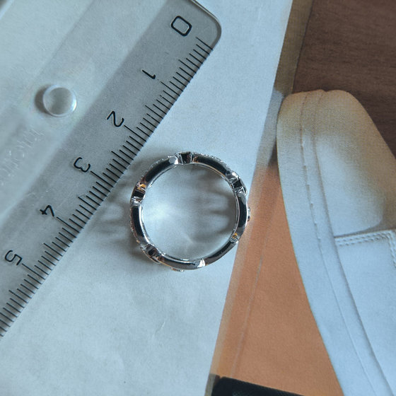 Silver ring with cubic zirconia