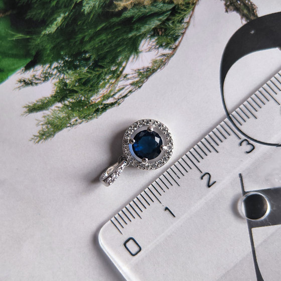 Серебряная подвеска с сапфиром nano 0.9ct