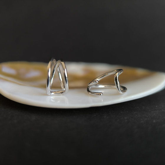 Срібні сережки без каменів