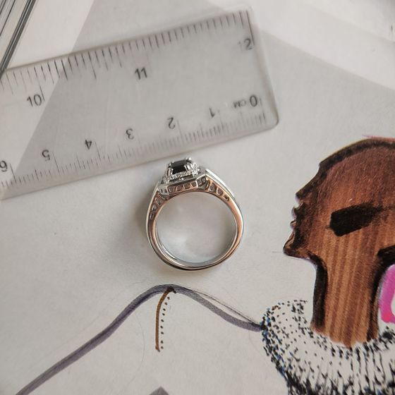 Срібна каблучка з гранатом 1.4ct