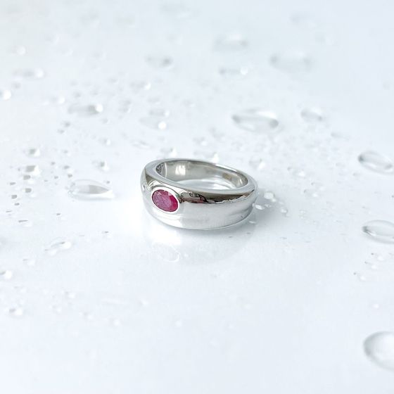 Silver ring with ruby 0.467ct