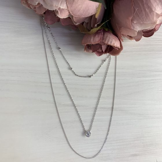 Silver necklace with phianites