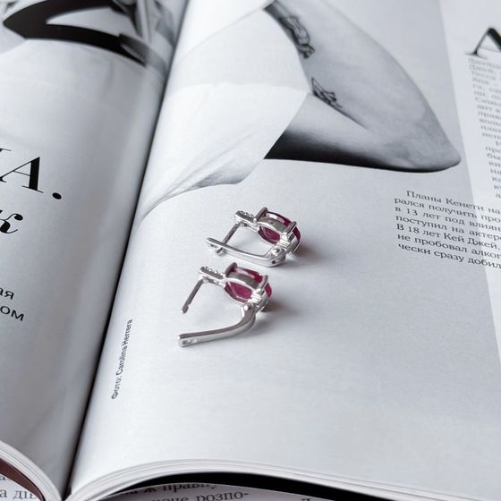 Срібні сережки з рубіном 7,507 карата