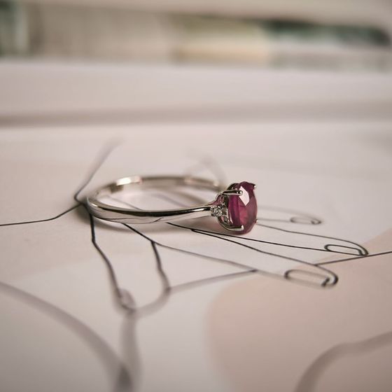 Серебряное кольцо с рубином 0.988ct