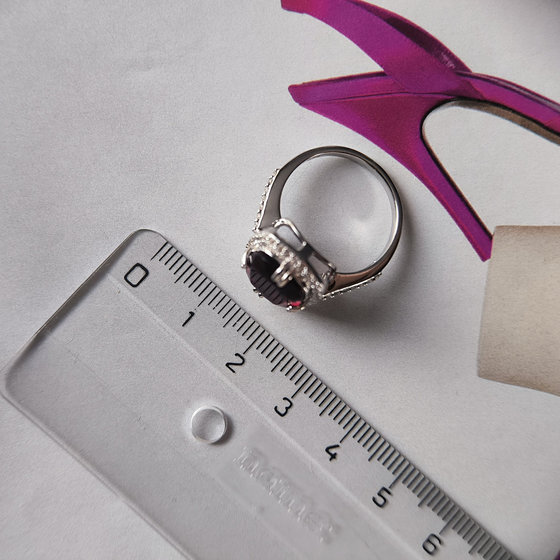 Silver ring with garnet nano 4.798ct