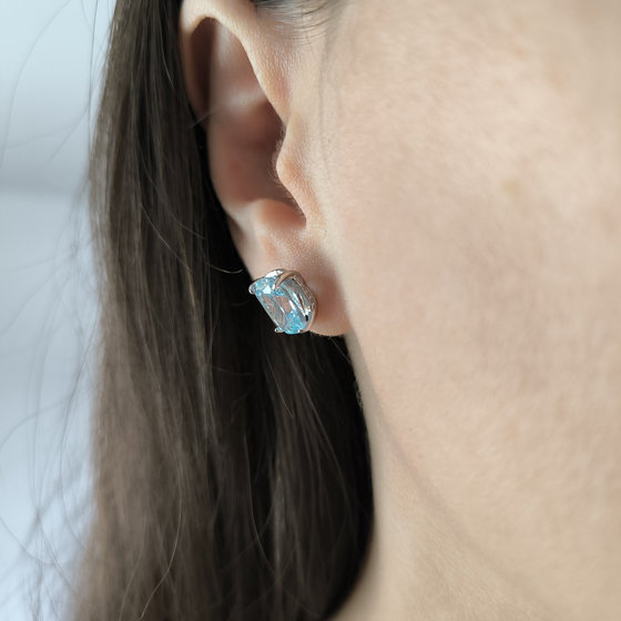 Silver earrings with cubic zirconia