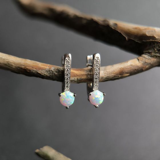 Срібні сережки з опалом 0.661ct, фіанітами