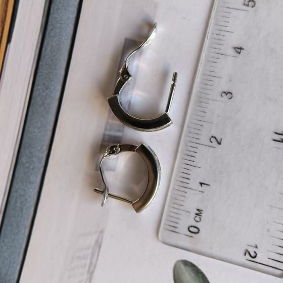 Срібні сережки з фіанітами