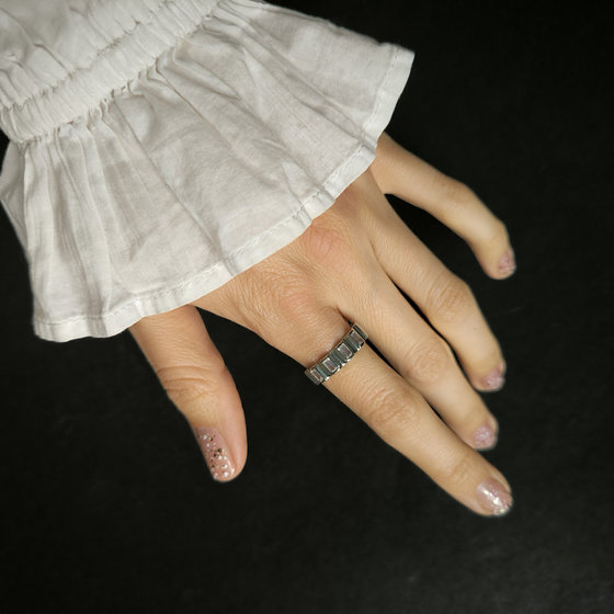 Silver ring with cubic zirconia